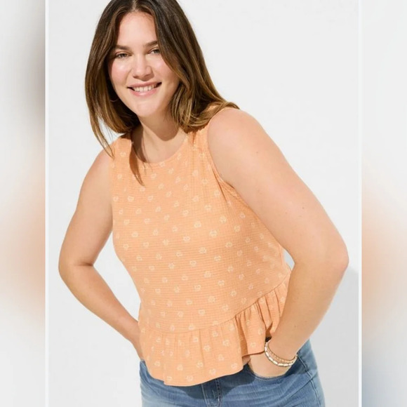 Torrid •Size 4X• Texture Knit High Neck Ruffle Crop Top Tank Peach Bloom NWT - Picture 1 of 6